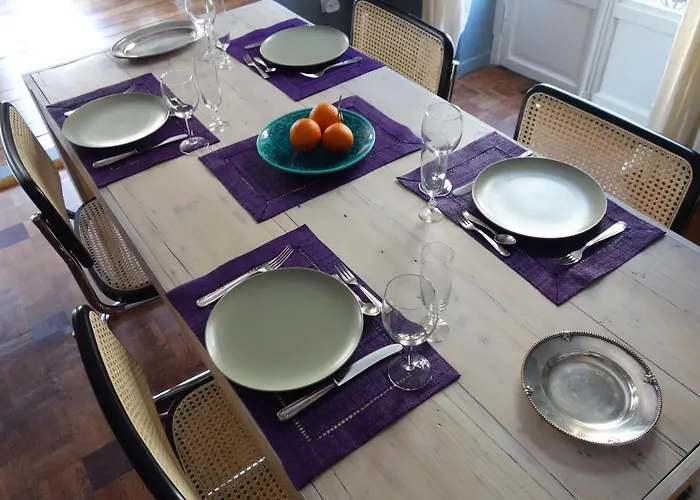 Modern, Traditional , Bright And Stylish Appartement